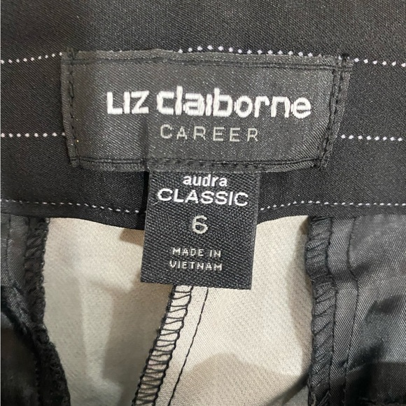 Liz Claiborne Pants Pin Striped NWT - Picture 6 of 6